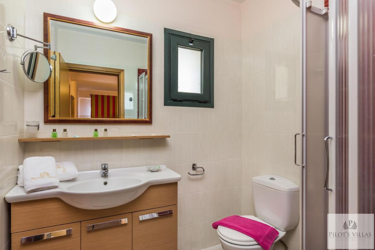 Pilot'S Villas Luxury Suites Χερσόνησος Εξωτερικό φωτογραφία