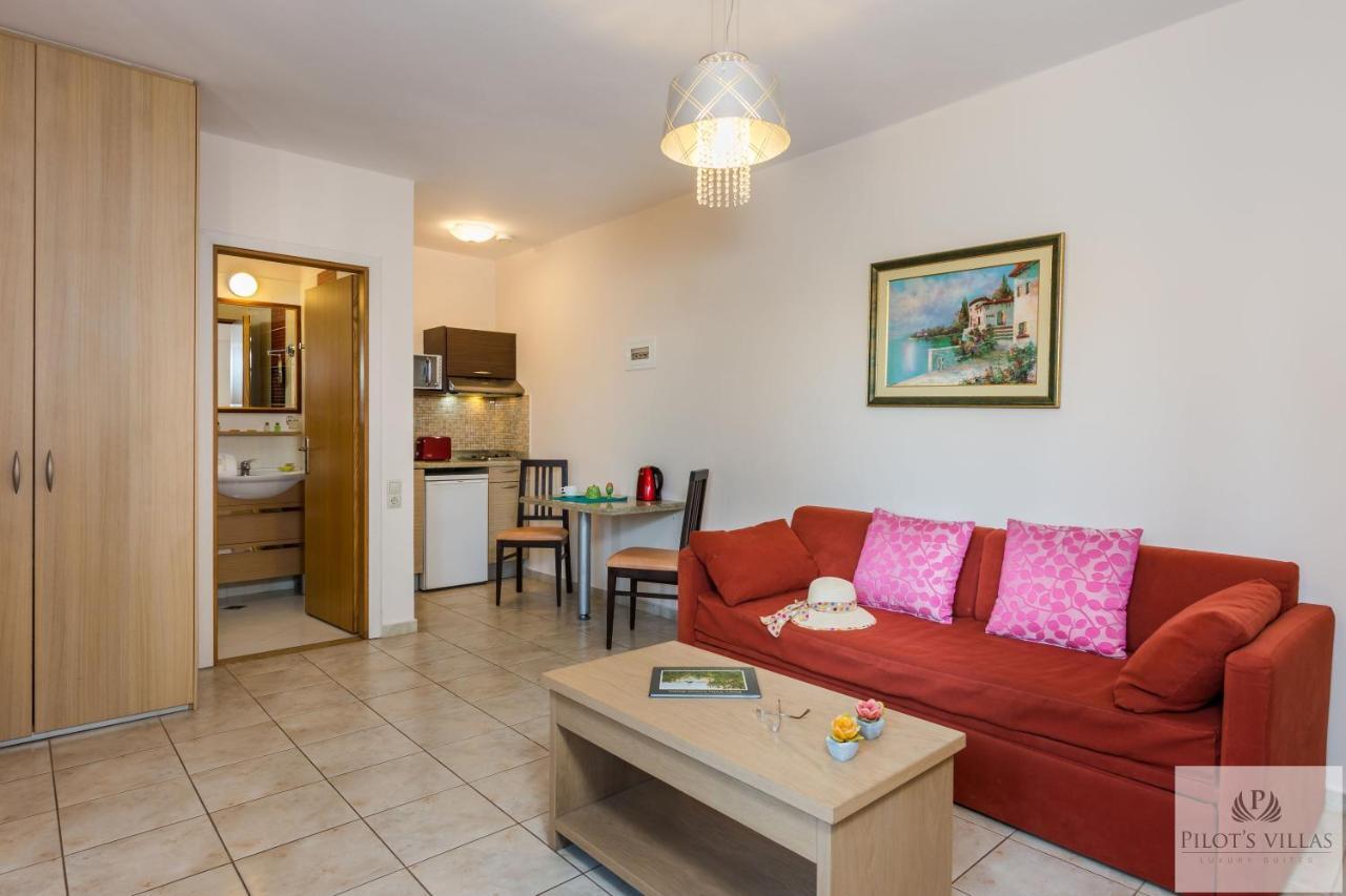 Pilot'S Villas Luxury Suites Χερσόνησος Εξωτερικό φωτογραφία